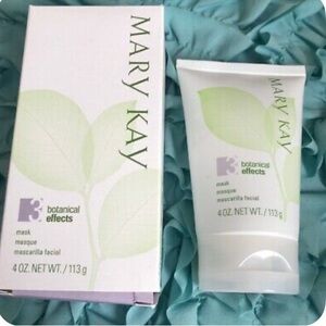 Mary Kay Botanical Effects Facial Mask - White and Green